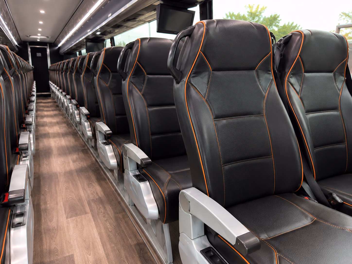 shuttle services for airline crews and airport staff in wilmington