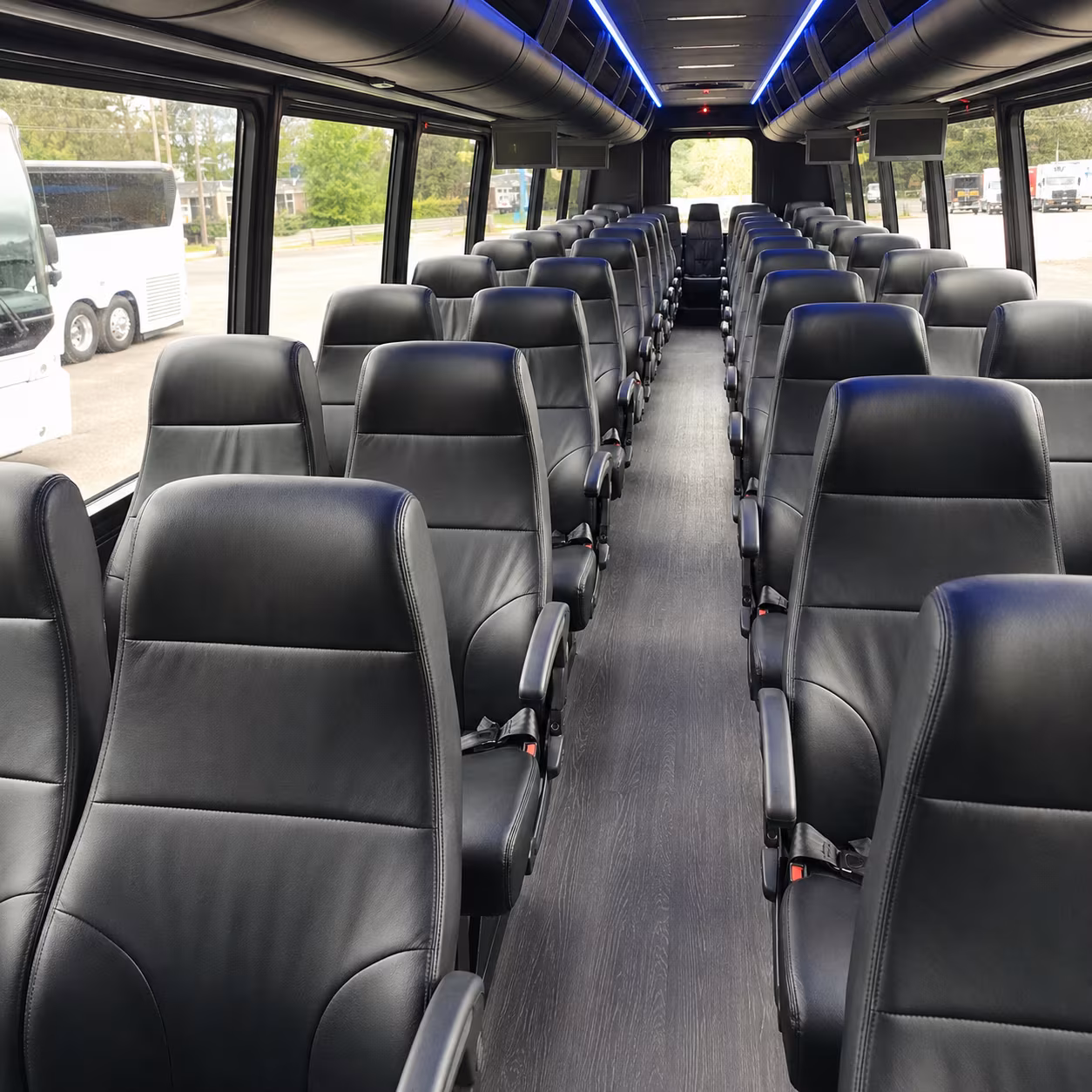 wilmington parking shuttle and park and ride bus rentals